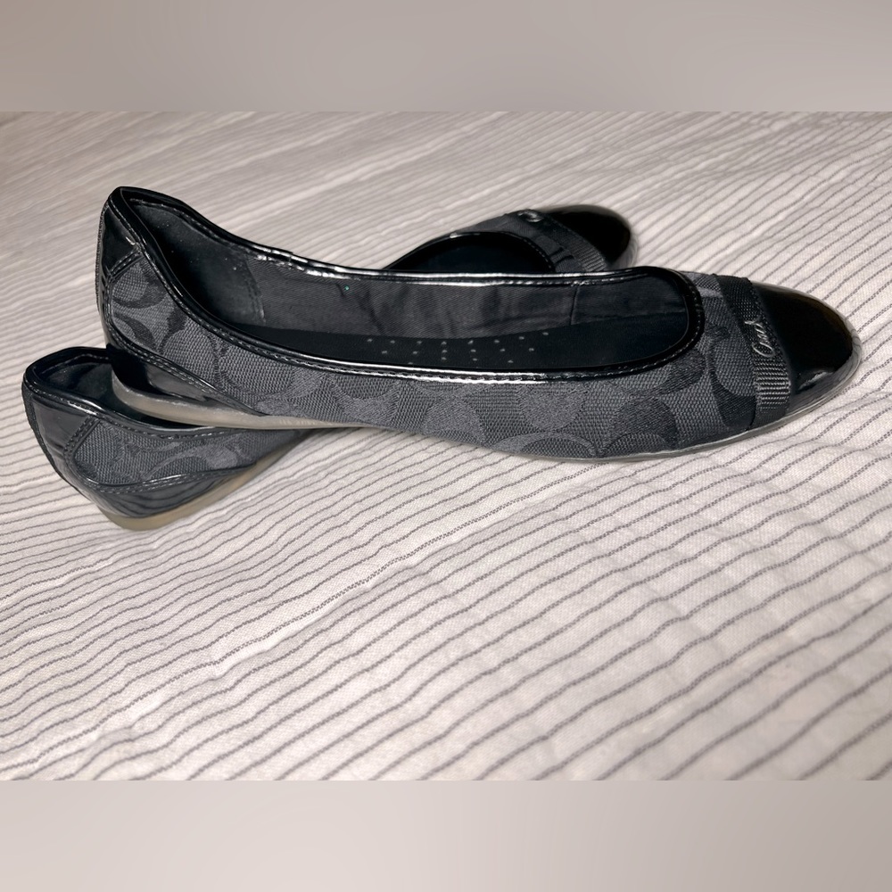 Coach black flats size 8.5 classic Coach print fabric w/ patent leather details.